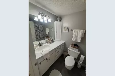 19 Main St #D, Boston, MA 02129 - Photo 6
