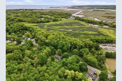200 Stockbridge Rd, Scituate, MA 02066 - Photo 14