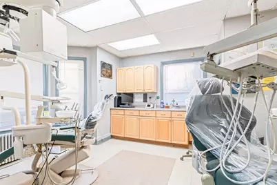 166 Columbia Rd, Boston, MA 02121 - Photo 26
