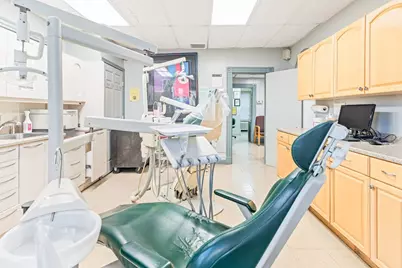 166 Columbia Rd, Boston, MA 02121 - Photo 12