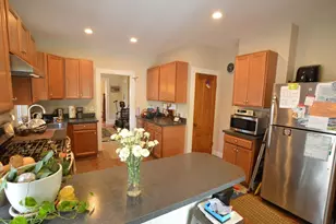 35-37 Thorndike St, Beverly, MA 01915 - Photo 4