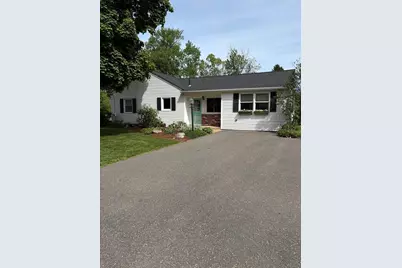 51 John St, East Longmeadow, MA 01028 - Photo 2