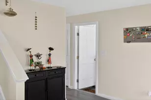 18 Frongillo Farm Rd, Worcester, MA 01604 - Photo 4