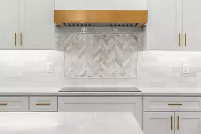 7 Whitman Circle #7, Bellingham, MA 02019 - Photo 6