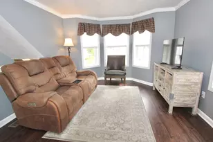36 Bittersweet Blvd, Worcester, MA 01607 - Photo 2