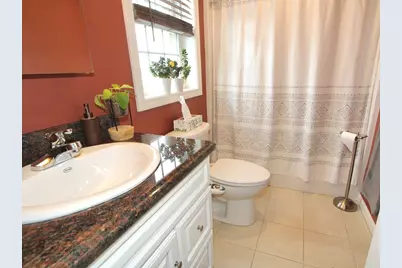 36 Bittersweet Blvd, Worcester, MA 01607 - Photo 12