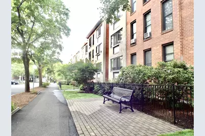 32 Juniper St #98, Brookline, MA 02445 - Photo 14