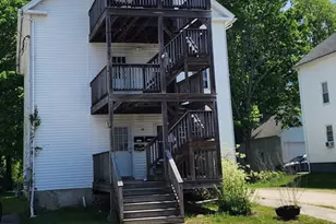 22 Robinson St, Webster, MA 01570 - Photo 2