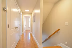 429 Gallivan Blvd, Boston, MA 02124 - Photo 26