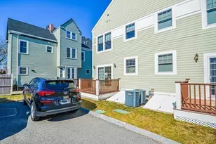 429 Gallivan Blvd, Boston, MA 02124 - Photo 42