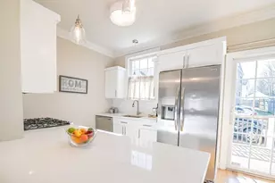 429 Gallivan Blvd, Boston, MA 02124 - Photo 10