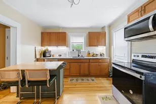 107 Townsend, Fitchburg, MA 01420 - Photo 8