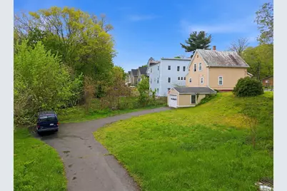 107 Townsend, Fitchburg, MA 01420 - Photo 30