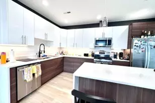 9 University Rd, Brookline, MA 02445 - Photo 2