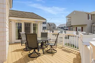 12 Commonwealth Ave, Salisbury, MA 01952 - Photo 10