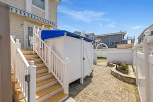 12 Commonwealth Ave, Salisbury, MA 01952 - Photo 8