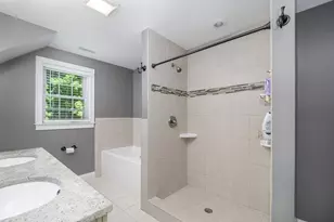 89 Overland, Waltham, MA 02451 - Photo 18