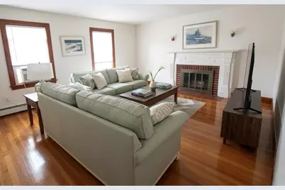 4 Palisades St, Worcester, MA 01604 - Photo 2