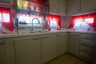 93 Grochmal Ave, Springfield, MA 01151 - Photo 24