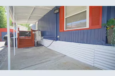 93 Grochmal Ave #126, Springfield, MA 01151 - Photo 6