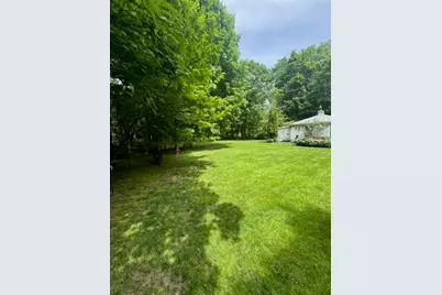 117 East Washington Street, Hanson, MA 02341 - Photo 4
