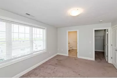 1204 Hazelwood Way #1204, Clinton, MA 01510 - Photo 16