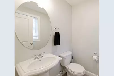 1204 Hazelwood Way #1204, Clinton, MA 01510 - Photo 14