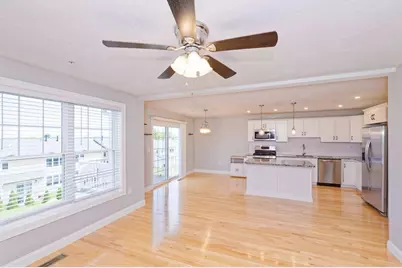 1204 Hazelwood Way #1204, Clinton, MA 01510 - Photo 10