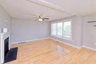 1204 Hazelwood Way, Clinton, MA 01510 - Photo 12
