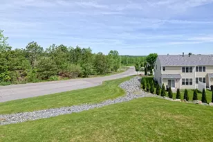 1204 Hazelwood Way, Clinton, MA 01510 - Photo 36