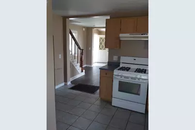 85 Maplewood Ave, Swansea, MA 02777 - Photo 40