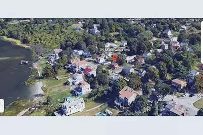 85 Maplewood Ave, Swansea, MA 02777 - Photo 12