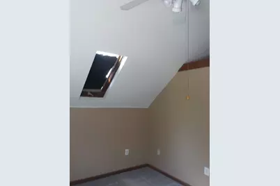 85 Maplewood Ave, Swansea, MA 02777 - Photo 20