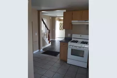 85 Maplewood Ave, Swansea, MA 02777 - Photo 36