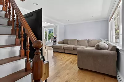 29 Bowman St, Malden, MA 02148 - Photo 10