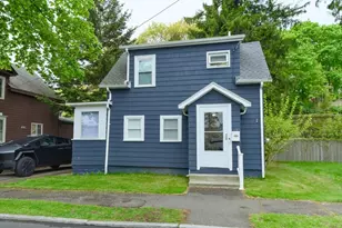 12 Bailey St, Lynn, MA 01904 - Photo 2