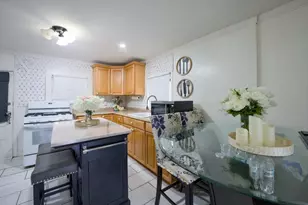 12 Bailey St, Lynn, MA 01904 - Photo 6