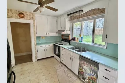 16 Ware Road, Newton, MA 02466 - Photo 4