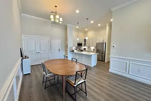 320 Middlesex Ave, Medford, MA 02155 - Photo 6