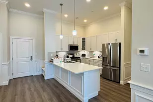 320 Middlesex Ave, Medford, MA 02155 - Photo 4
