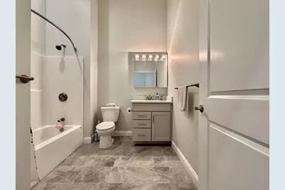 320 Middlesex Ave #D405, Medford, MA 02155 - Photo 20