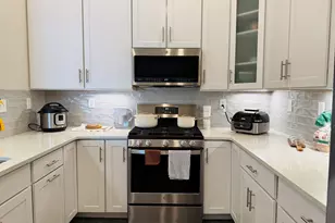 320 Middlesex Ave, Medford, MA 02155 - Photo 10