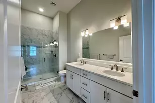 320 Middlesex Ave, Medford, MA 02155 - Photo 16