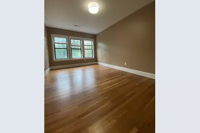 1592 Beacon St #2A, Brookline, MA 02445 - Photo 8