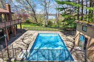 38 Gaudette Dr, Fall River, MA 02721 - Photo 8