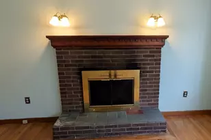 7 Birchwood Dr, Webster, MA 01570 - Photo 6