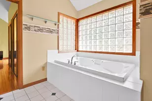 38 Evergreen Dr, East Longmeadow, MA 01028 - Photo 34
