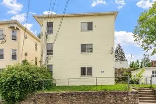 125 Cross St, Southbridge, MA 01550 - Photo 4