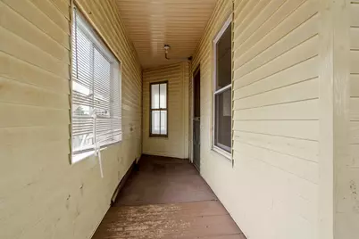 125 Cross St, Southbridge, MA 01550 - Photo 30