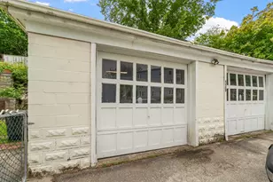 125 Cross St, Southbridge, MA 01550 - Photo 6